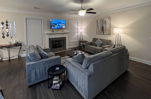 Chapin House | The heart of lake Murry