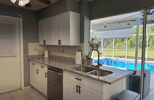 Port Charlotte House | The Heart of Port Charlotte