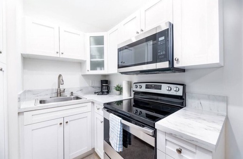 Wilton Manors Apartment | The Heart of Wilton #3