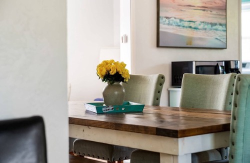 Largo House | The Hideaway | BBQ & Fenced Yard | Fast WIFI