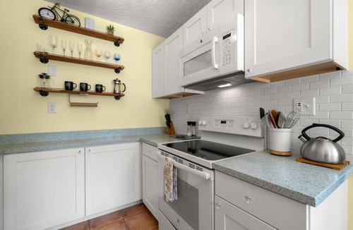 Bradenton Apartment | The Hideaways at Point Pleasant (Palm Side)