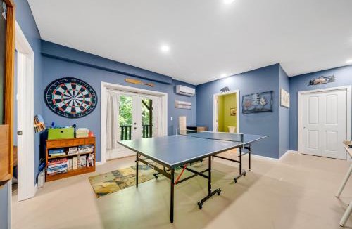 Lake Lure House | The Holiday Cabin at Lake Lure