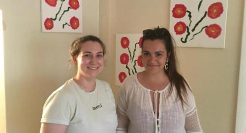 Hallandale Beach Hostel | The Hollywood Hostel - Free Dinner-Women Rooms - Men Rooms - No Mix Early and Late Check Available Long Term OK