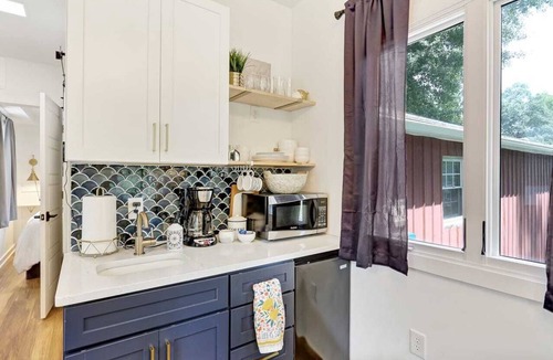 Greenville House | The Indigo Tiny House on The Saluda River