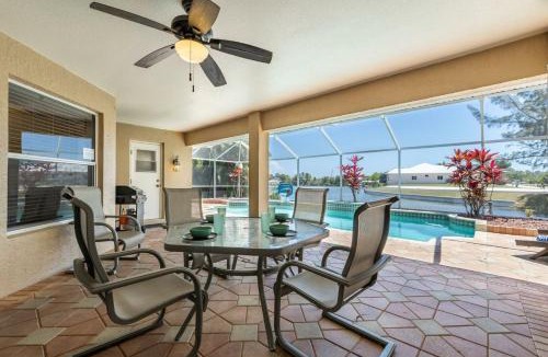 Pelican House | The Joint Venture - Cape Coral - Roelens Vacations