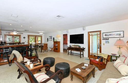Anna Maria House | The Lady Fish Home