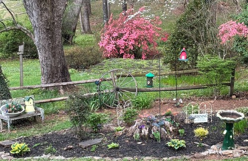 Franklin Cottage | The Little White Dogwood cabin. Time is priceless