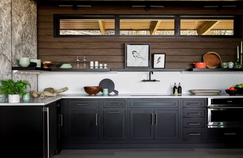 Chatsworth House | The Lodge at Pinhoti Peak - Modern Mountain Cabin