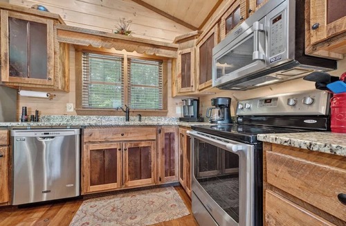 Mineral Bluff Cabin | The Lookout at Blue Ridge/Pet Friendly