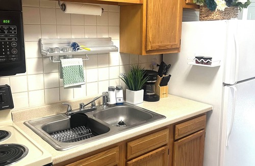 Southside Apartment | The Lovely La Petite 2-bedroom Duplex with AC, WiFi in Wonderful Jacksonville