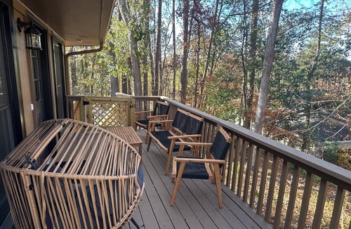 North Augusta House | The Masters TreeHouse - Deck + Backyard