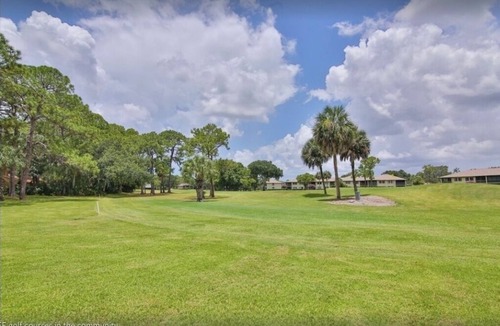 The Meadows Condo | The Meadows Country Club Community Association in Beautiful Sarasota, Florida.