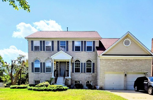 Upper Marlboro House | The Mirror . Spacious & Luxury 4-bedroom house in charming Upper Marlboro/DMV