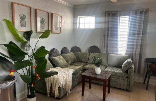 Redington Shores Apartment | The Monterey Beach Resort
