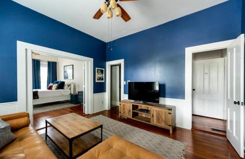 Savannah Victorian District House | The Montgomery House by Lucky Savannah