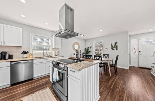 North Charleston House | The Mossy Oak House of Charleston
