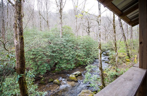 Otto Cabin | The Mountains are Calling! Visit Chinkapin Gap | Turnstone Log Cabins