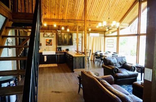 Hernando House | The Nature House