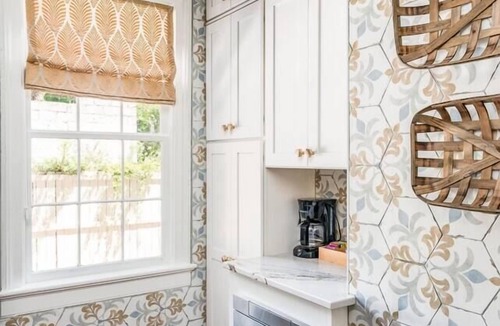 Downtown Charleston House | The Nectar Suite | True Historical Treasure