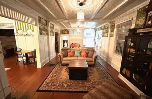 Powhatan House | The Oaks at Elkhorn station