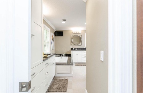 Brooksville House | The Oasis at Seven Oaks