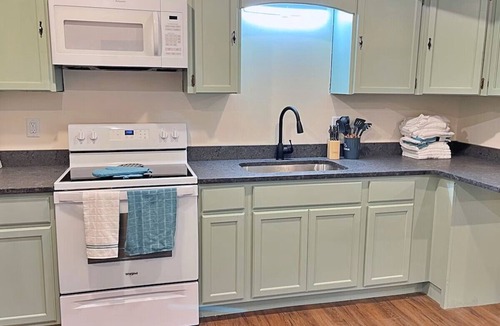 Cleveland Condo | The Ocoee Casita - Less then 5 minutes from Lee University