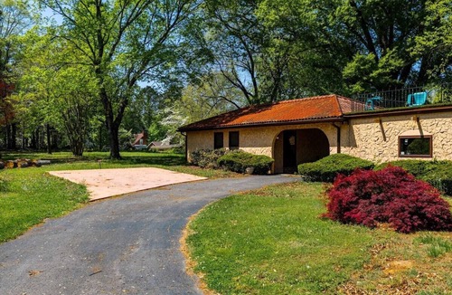 Cleveland Condo | The Ocoee Casita - Less then 5 minutes from Lee University