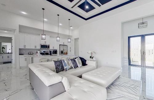 Diplomat House | The Odyssey Oasis