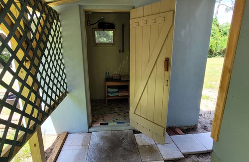 Fort McCoy Cabin | The Olde Salt Springs Cabin