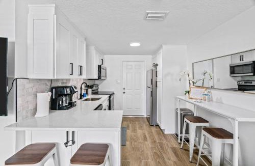 Plant City House | The Peaceful Village Unit #1