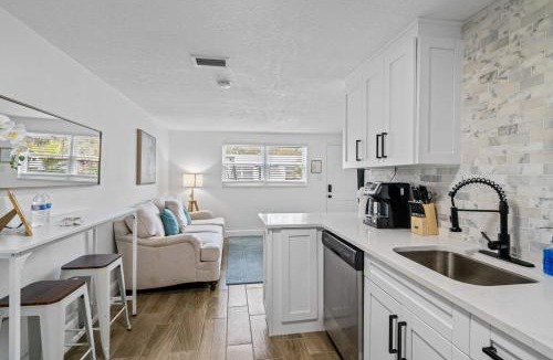 Plant City House | The Peaceful Village Unit #1