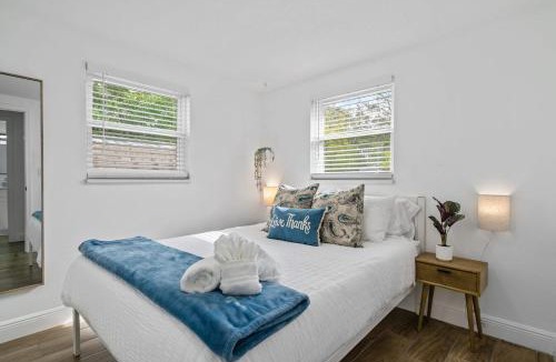 Plant City House | The Peaceful Village Unit #1