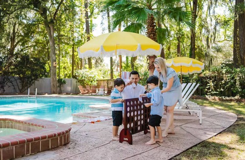 Savannah House | The PeachyOaks-Resort Pool-Karaoke - Near DT&Tybee