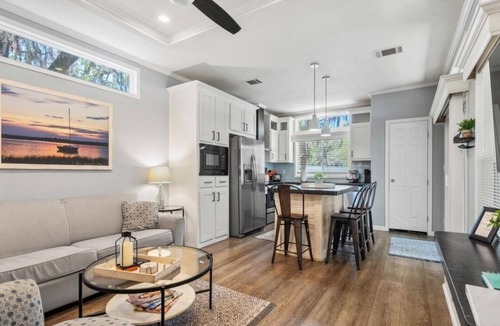 Salt Springs House | The Penthouse at Salt Springs Resort