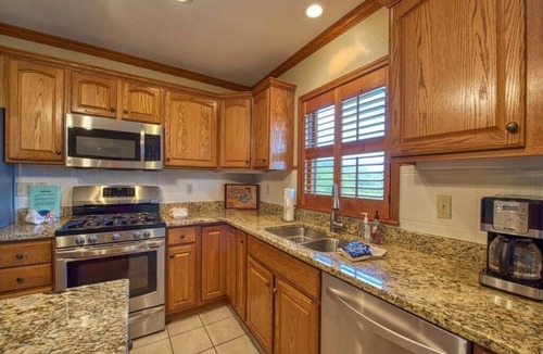 Maggie Valley House | The Perch - 3 BR, 3 BA One Level Home, Panoramic Long-Range Mountain View