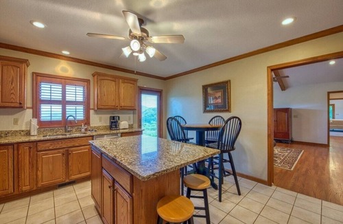 Maggie Valley House | The Perch - 3 BR, 3 BA One Level Home, Panoramic Long-Range Mountain View