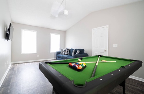 Riverdale House | The Perfect COZY Home Away From Home