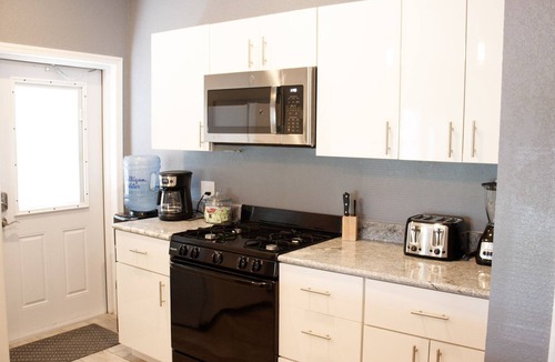 Edgewater Cottage | The Perfect Lakefront Cottage near New Smyrna Beach