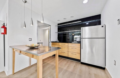 Birch Park Finger Streets House | The perfect Vacation next to the Ocean in the heart of Fort Lauderdale Beach.