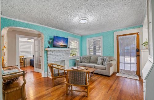 United Central House | The Pineapple Bungalow St Pete