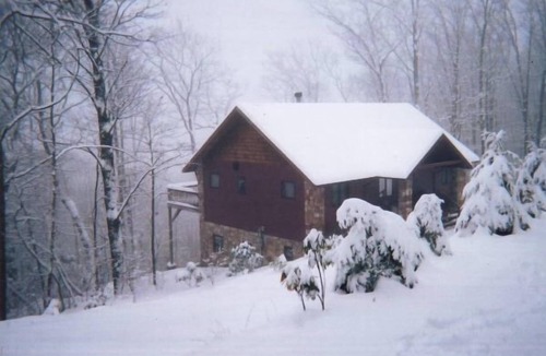 Little Switzerland Cabin | The Pinewoods: Secluded with hot tub, dark skies and sunsets beckon