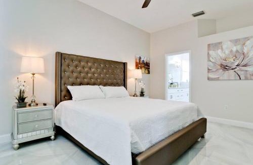 Sabal Harbour House | The Pool House - Private, Heated Pool