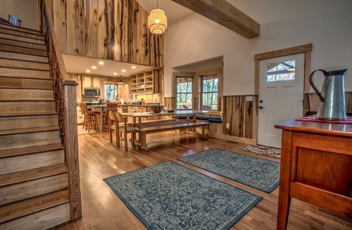 Gerton Cabin | The Poplars at Bearwallow Mountain | Two Combined Lodges| Pavilion for Weddings and Events