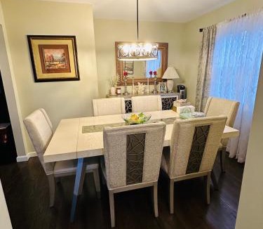 Yardville-Groveville House | The Princeton 3BR, BBQ, Patio - Shared Home - MetLife & Philly FIFA 2026 Access