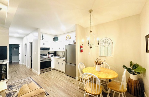 Wilson County House | THE RED DOOR AT MAY RIDGE - situated on 147 acres