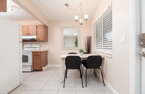 Wilton Manors Apartment | The Retreat #2 - Wilton Manors