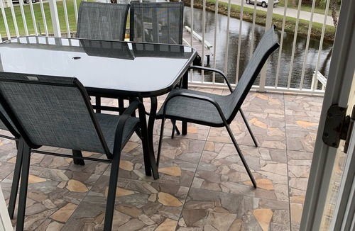 Suwannee Condo | The Salty Snook in Suwannee, FL BEST LOCATION in Complex with Private Boat Slip!