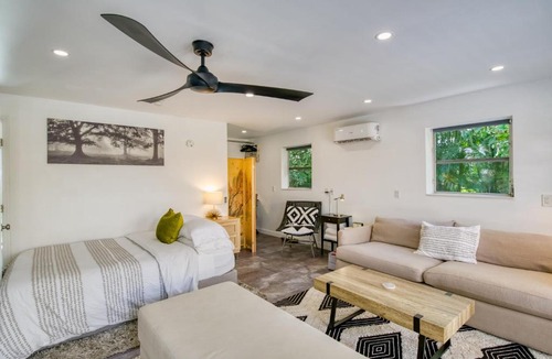 Poiciana Park II House | The Sanctuary