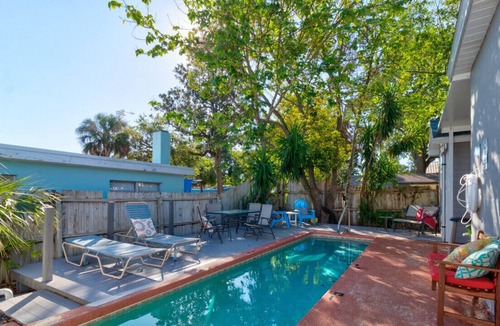 Kingston House | The Sandbar in Holly Hill