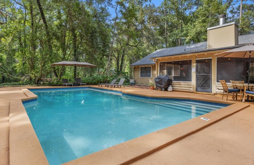 Gainesville House | The Secluded Sanctuary Zen Nature Retreat w/Salt Pool, Office & Lanai